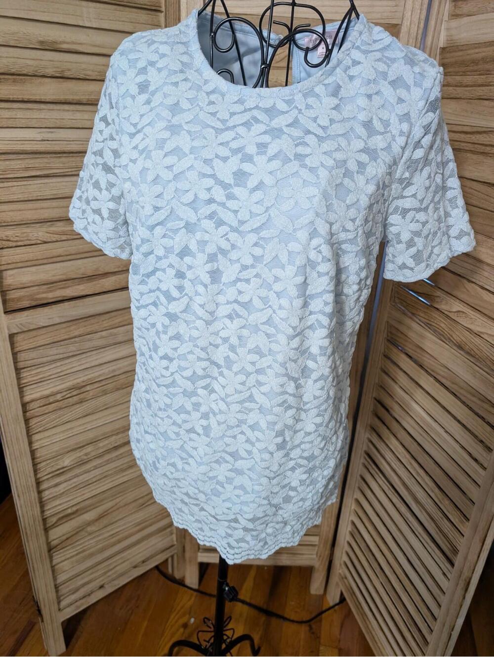 Teddi Rose Women's Blue Short Sleeves Lined Blouse Top Size Medium